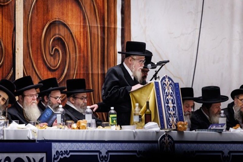 האחים לאנטשעווסקי, יוסי גולדברגר, אברומי בלום