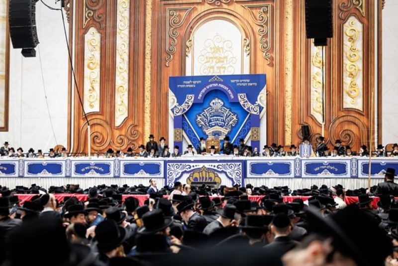 האחים לאנטשעווסקי, יוסי גולדברגר, אברומי בלום