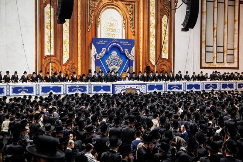 האחים לאנטשעווסקי, יוסי גולדברגר, אברומי בלום