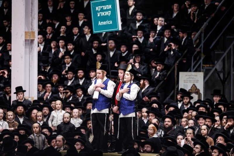 האחים לאנטשעווסקי, יוסי גולדברגר, אברומי בלום