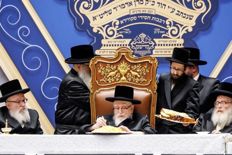 האחים לאנטשעווסקי, יוסי גולדברגר, אברומי בלום