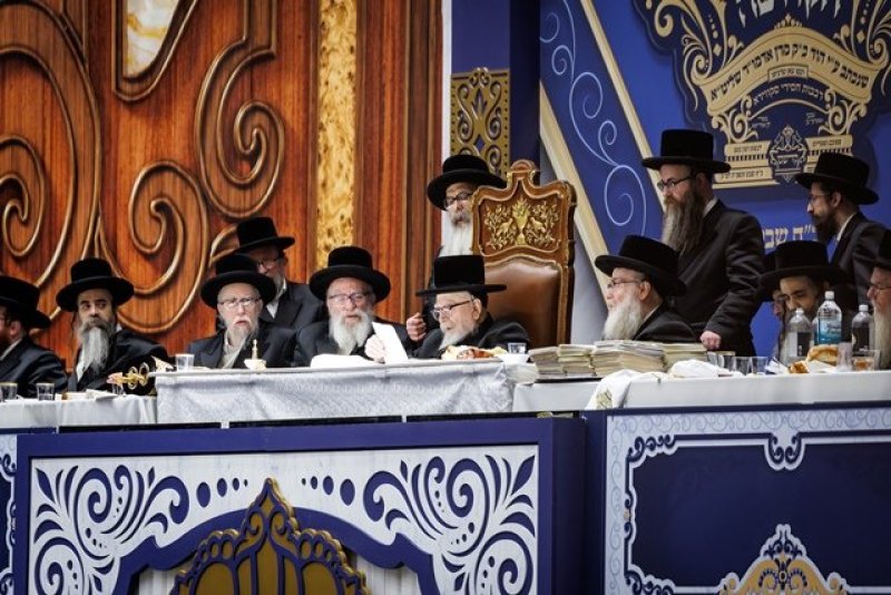 האחים לאנטשעווסקי, יוסי גולדברגר, אברומי בלום