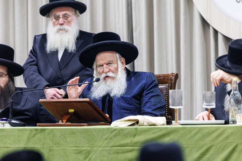האחים לאנטשעווסקי