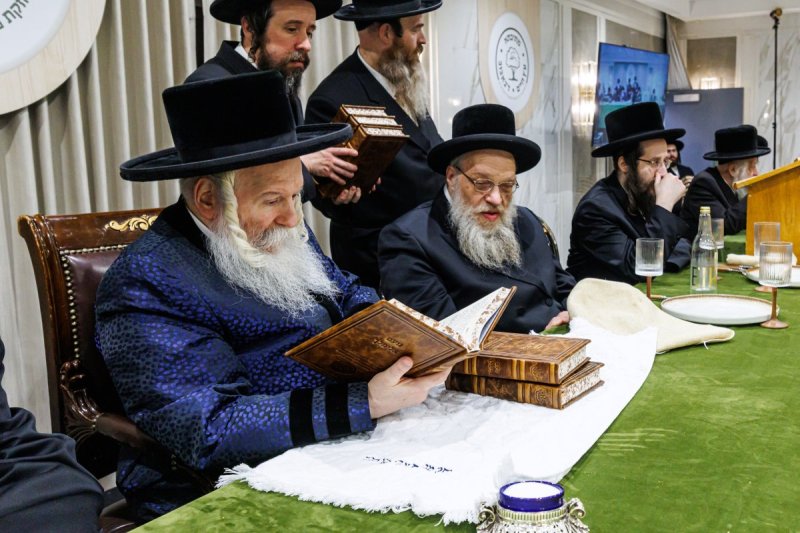 האחים לאנטשעווסקי