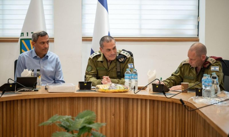הרמטכ"ל לראשי הרשויות בדרום: "חייבים להכריע את חמאס"