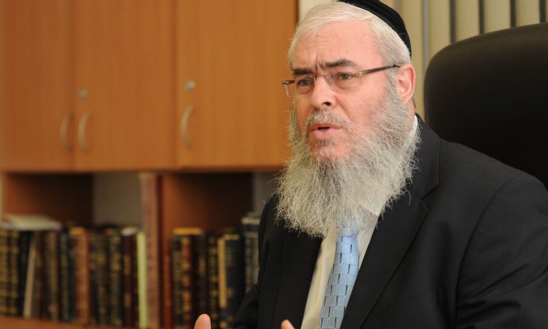 הרב חנניה צ'ולק: "אדם צריך להשתדל בזה"
