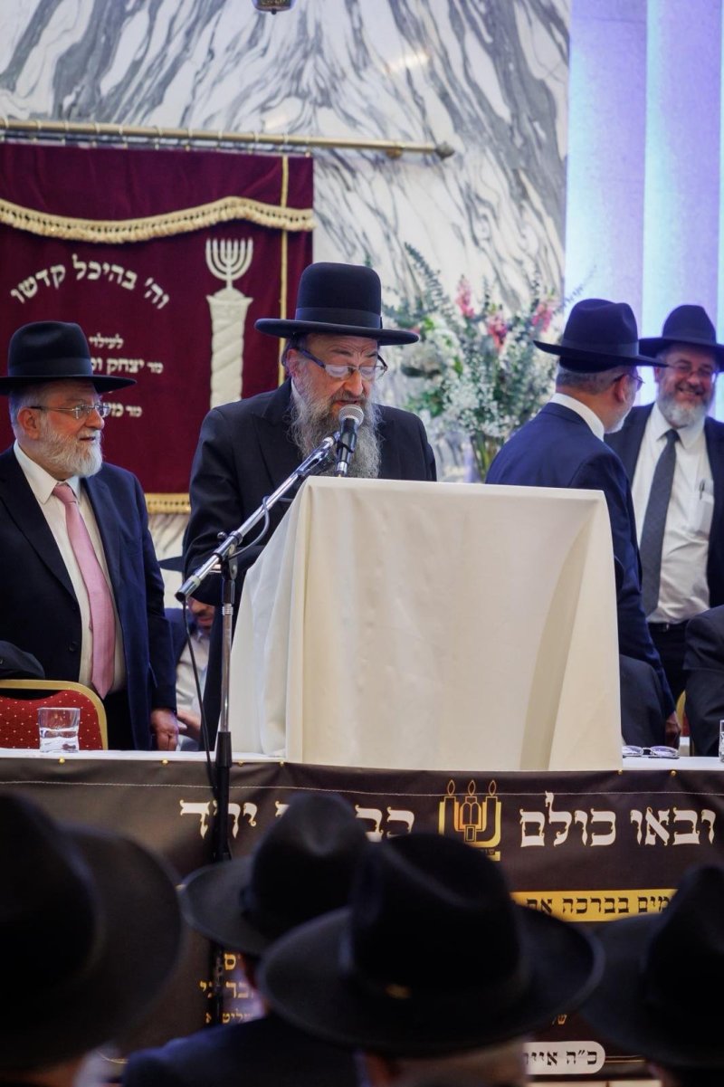 דניאל נפוסי ומאיר זלזניק