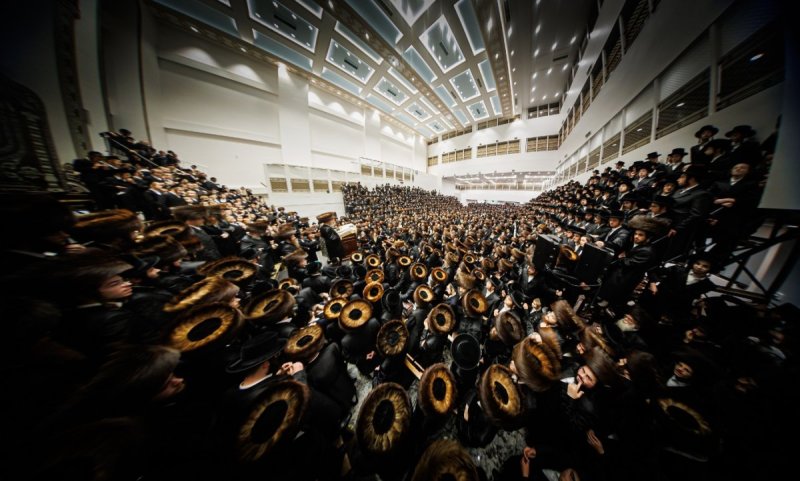 אברומי בלום, אחים לאנטשעווסקי, אייזיק ג. ואייזיק י.