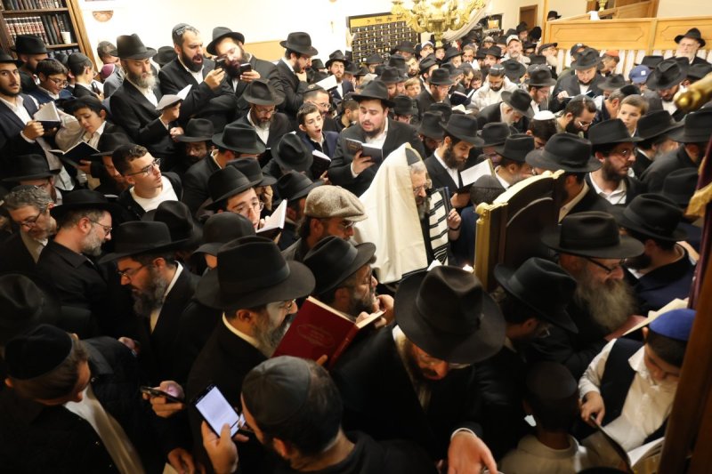 מרדכי לובעצקי