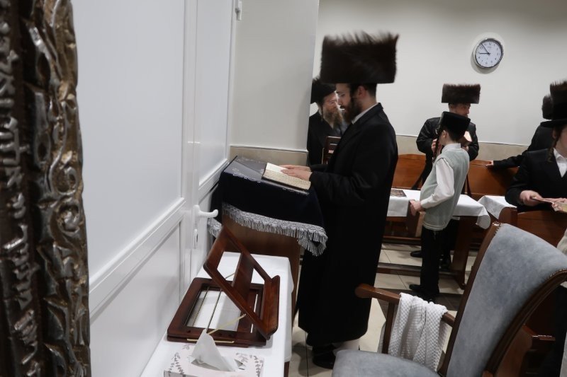 באדיבות המצלם