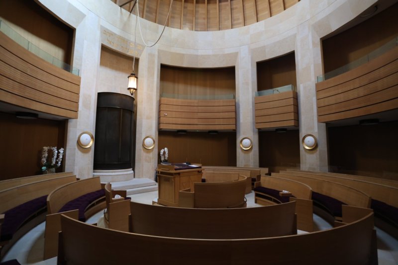 מרדכי לובעצקי