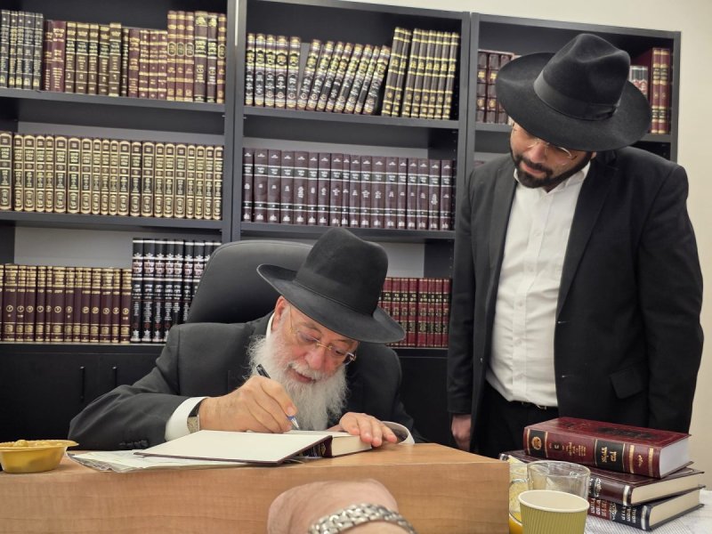 באדיבות המצלם