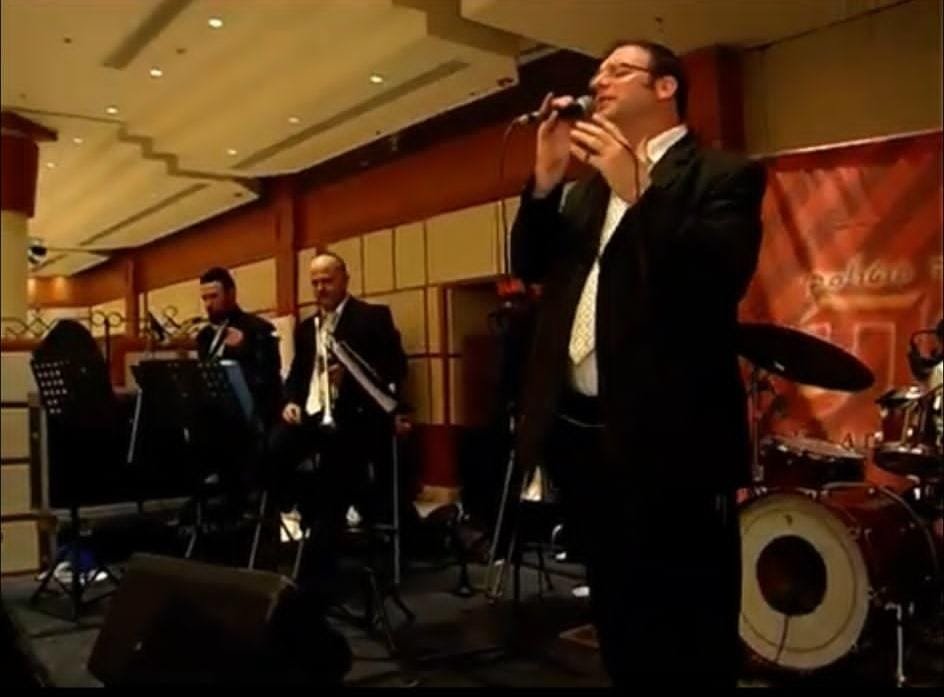 באדיבות המצלם