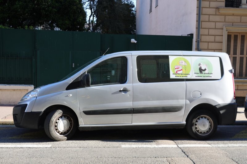 מרדכי לובעצקי