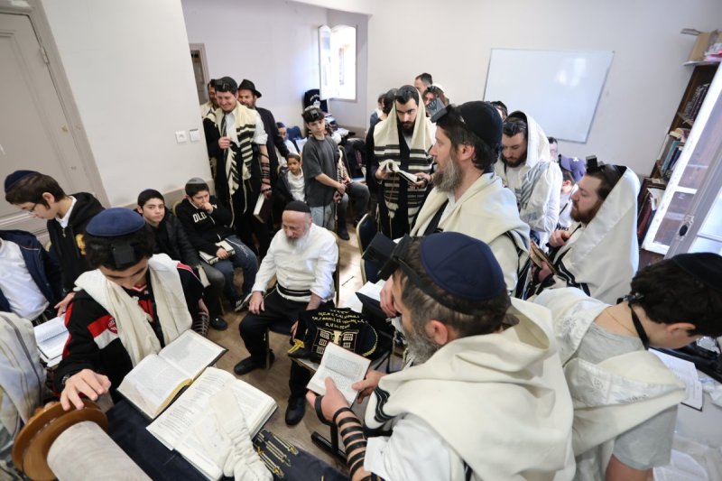 מרדכי לובעצקי