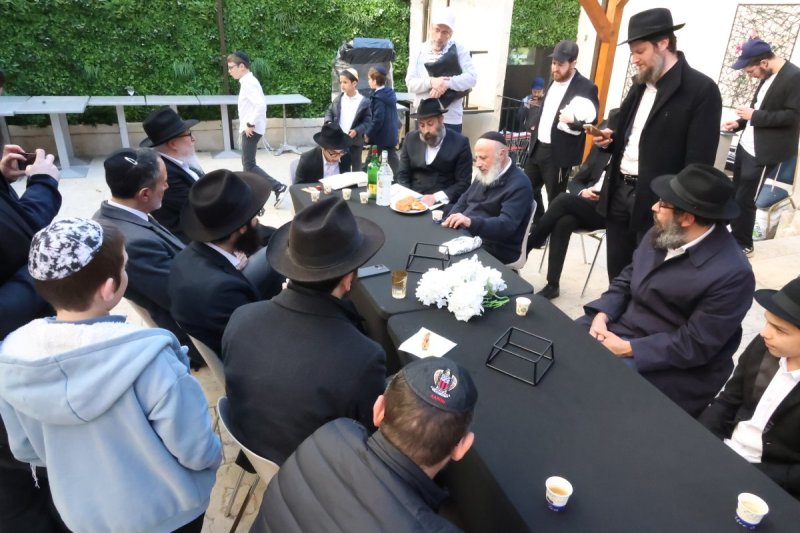 מרדכי לובעצקי