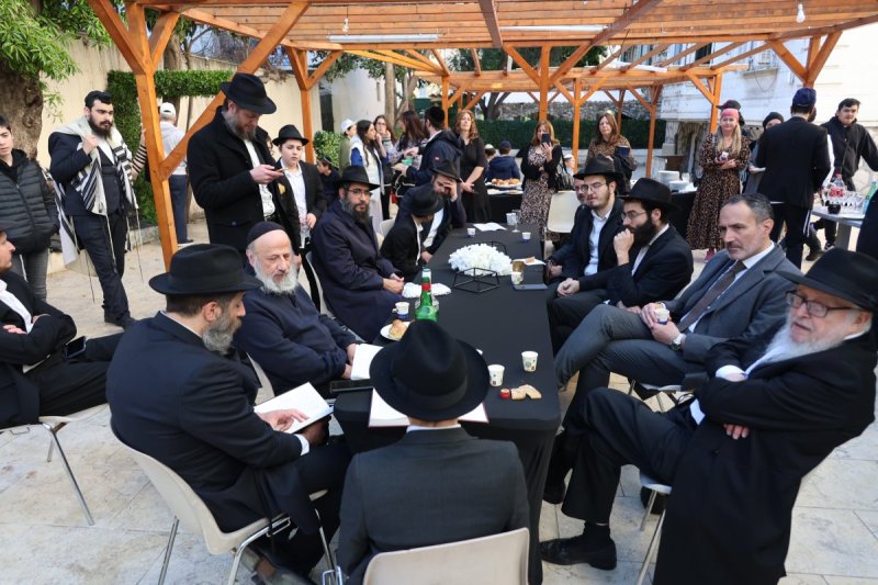 מרדכי לובעצקי