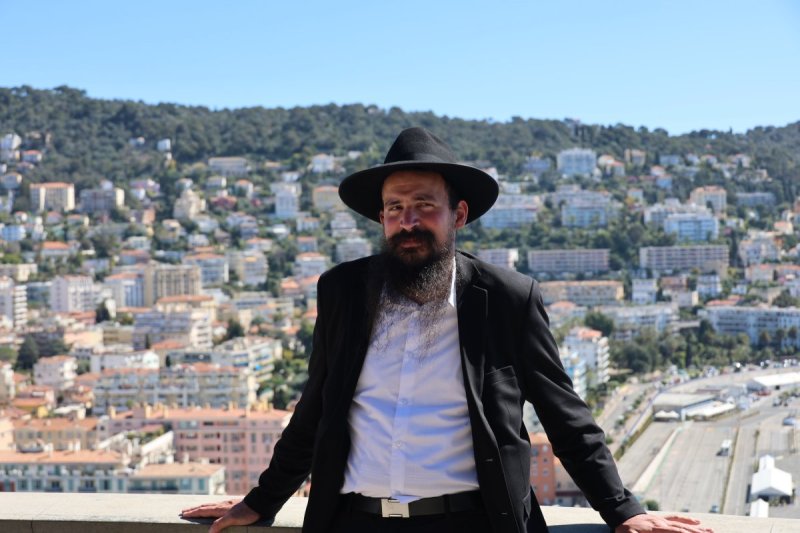 מרדכי לובעצקי