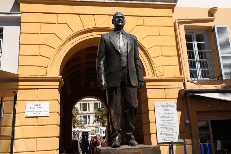 מרדכי לובעצקי