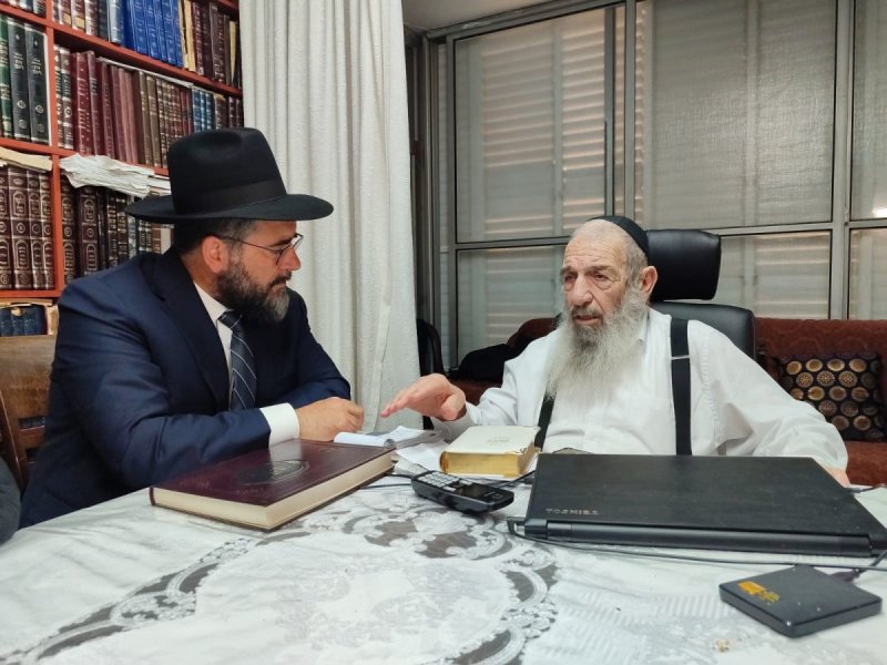 באדיבות המצלם