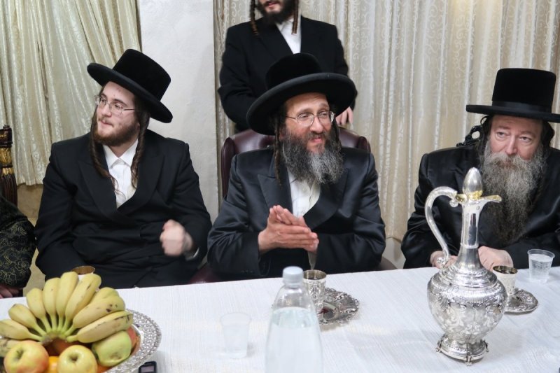 באדיבות המצלם