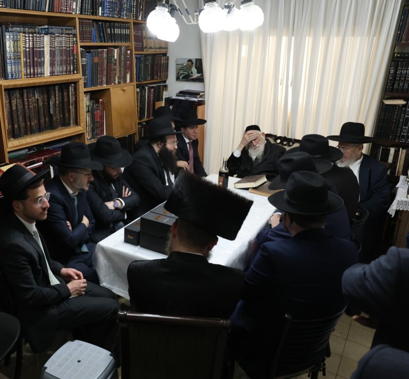 באדיבות המצלם