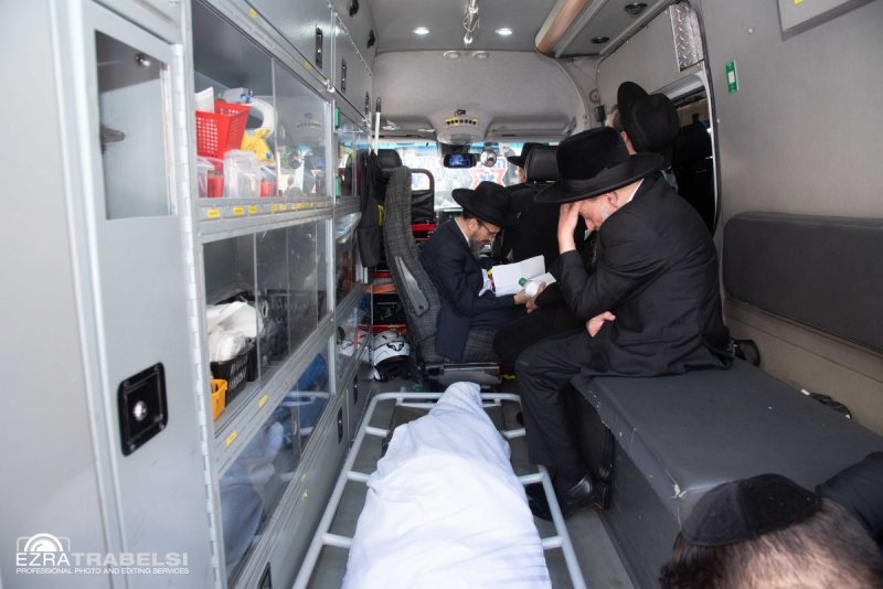 עזרא טרבלסי