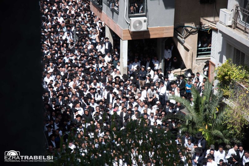 עזרא טרבלסי