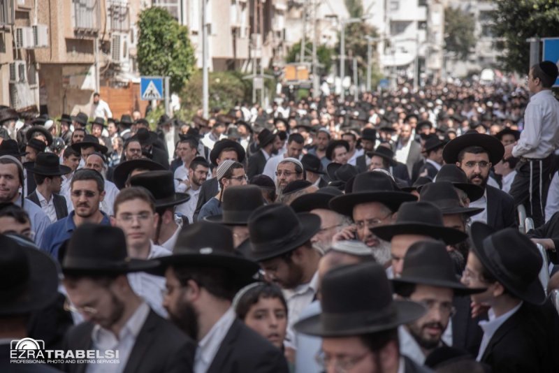 עזרא טרבלסי