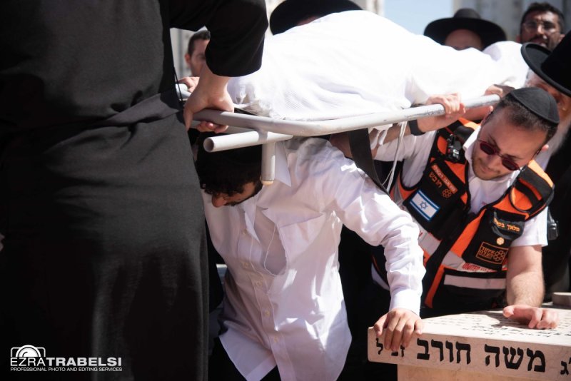 עזרא טרבלסי