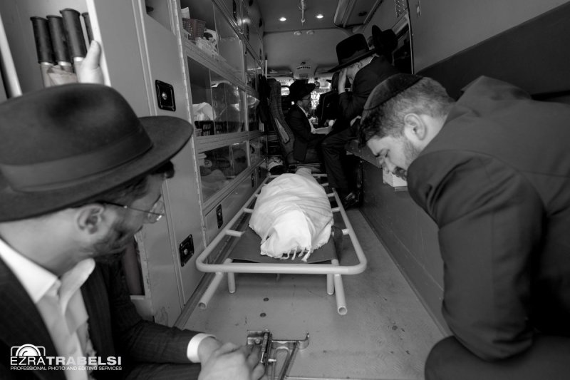 עזרא טרבלסי