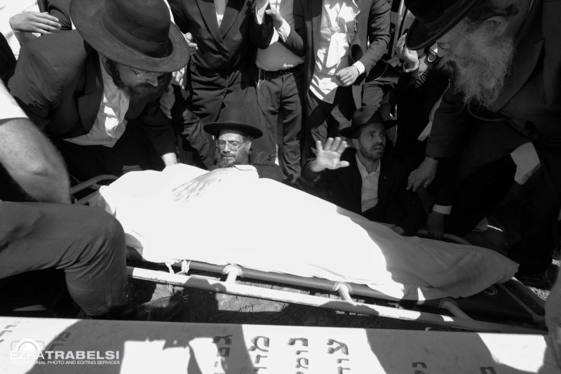 עזרא טרבלסי