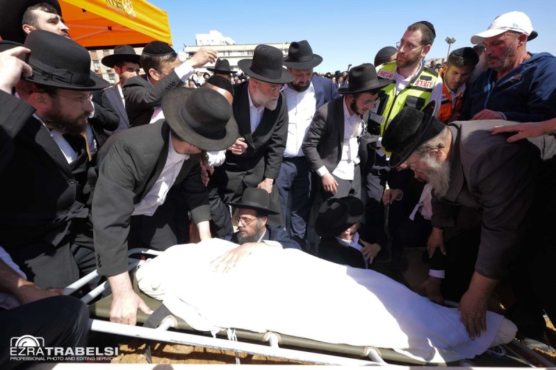 עזרא טרבלסי