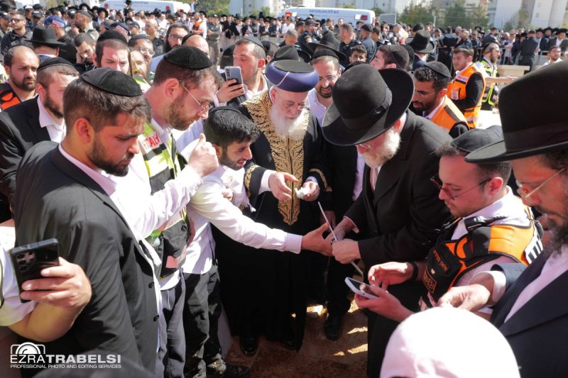 עזרא טרבלסי