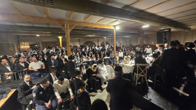 באדיבות המצלם