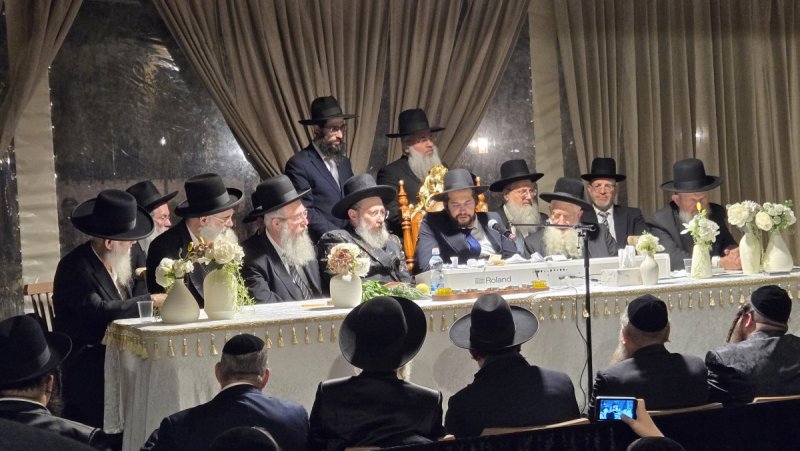 באדיבות המצלם