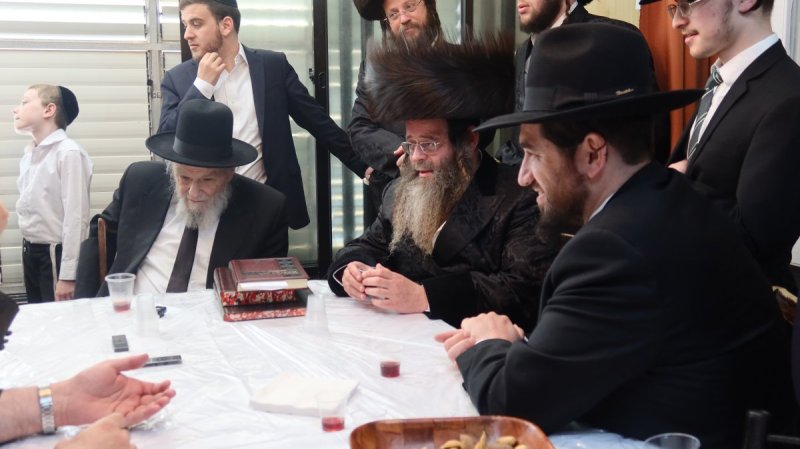 באדיבות המצלם