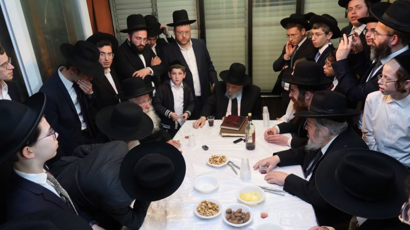 באדיבות המצלם