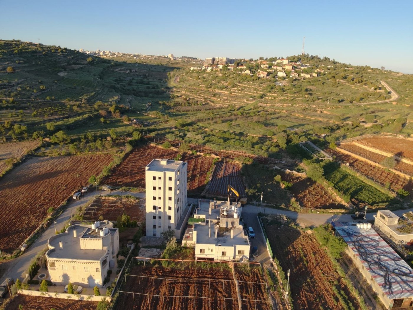 באדיבות המצלם