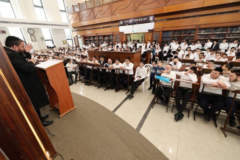 גד שקד וסופר סטודיו