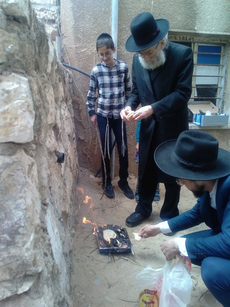 באדיבות המצלם