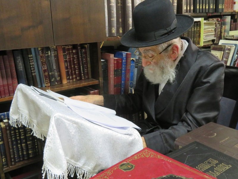 באדיבות המצלם