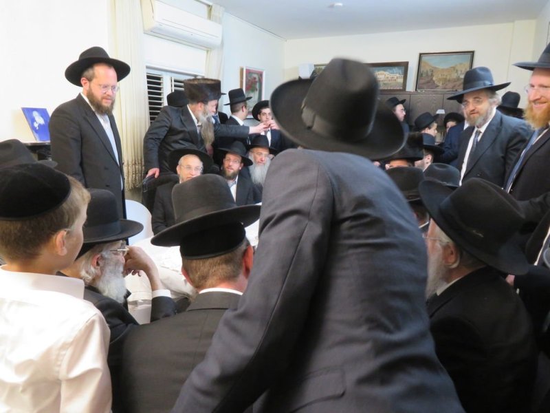 באדיבות המצלם