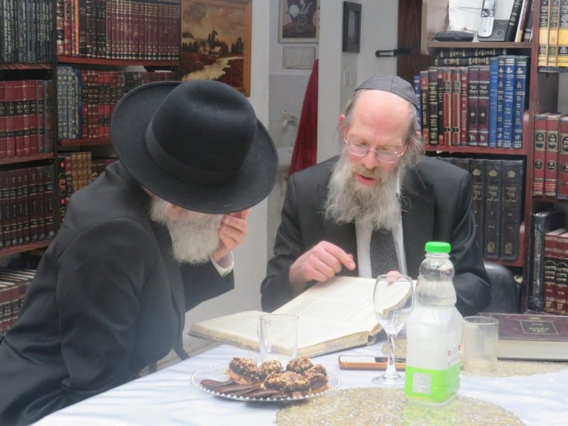 באדיבות המצלם