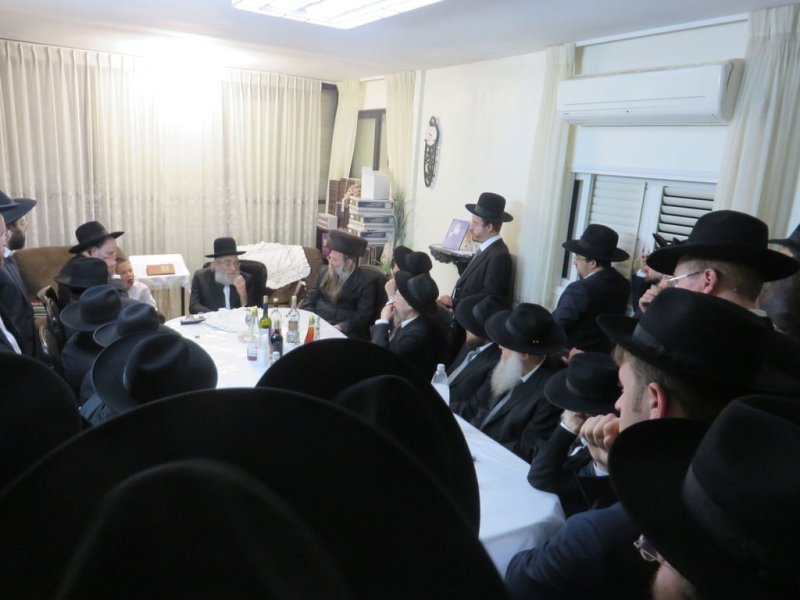 באדיבות המצלם