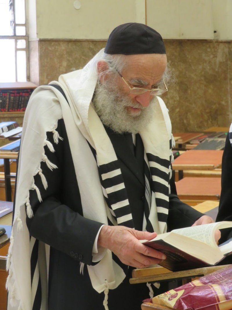 באדיבות המצלם