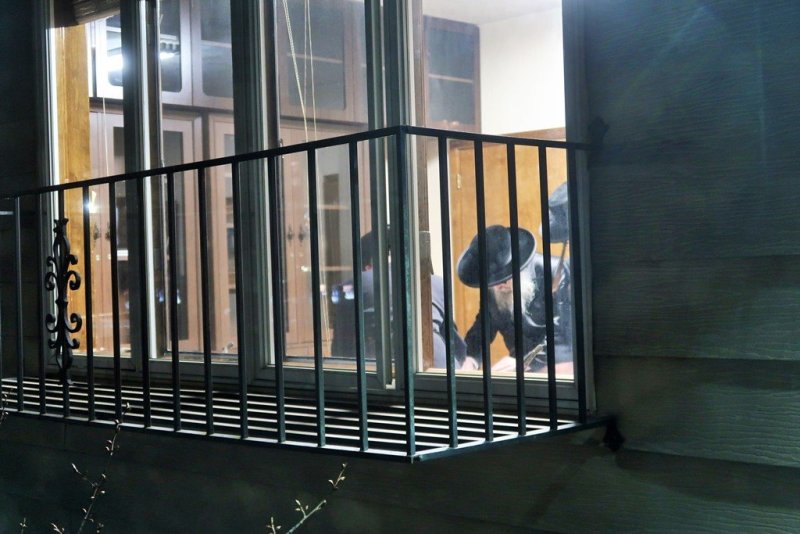 בחצרות סאטמר