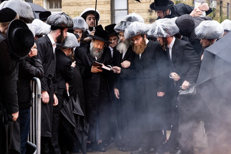 אברומי בלום