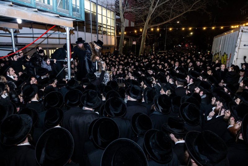 אברומי בלום