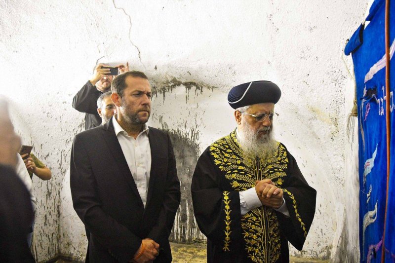 ארי קופרשטוק